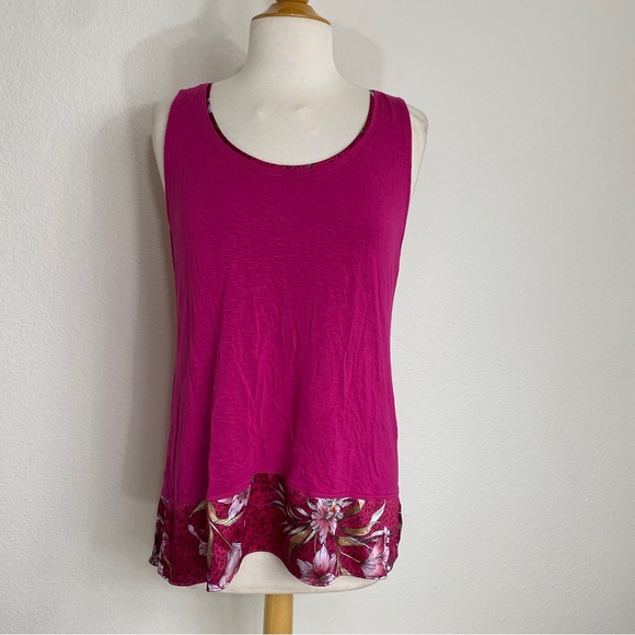 WHBM Women's Magenta Floral Animal Print Stretch Sleeveless Top Top Size Large - Picture 1 of 14